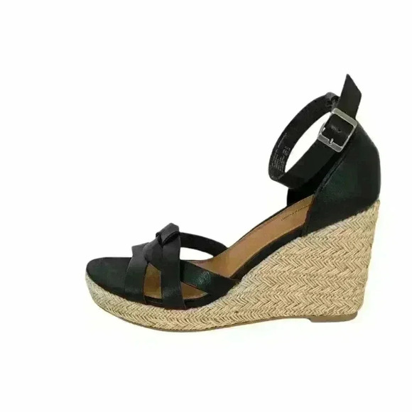 Time and Tru Women's Woven Band Wedge Sandals - Picture 3 of 8
